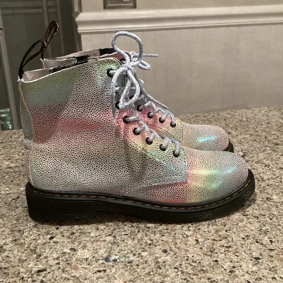 4 Girls Dr. Marten’s Pascal J 1460 Irridescent Pebbled Rainbow Boots