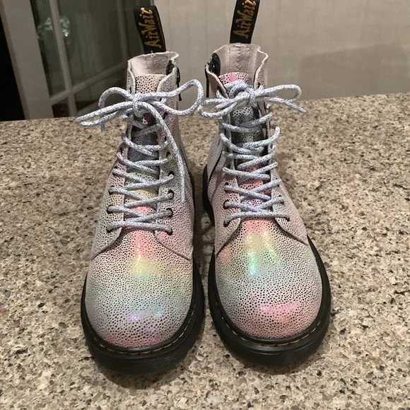4 Girls Dr. Marten’s Pascal J 1460 Irridescent Pebbled Rainbow Boots