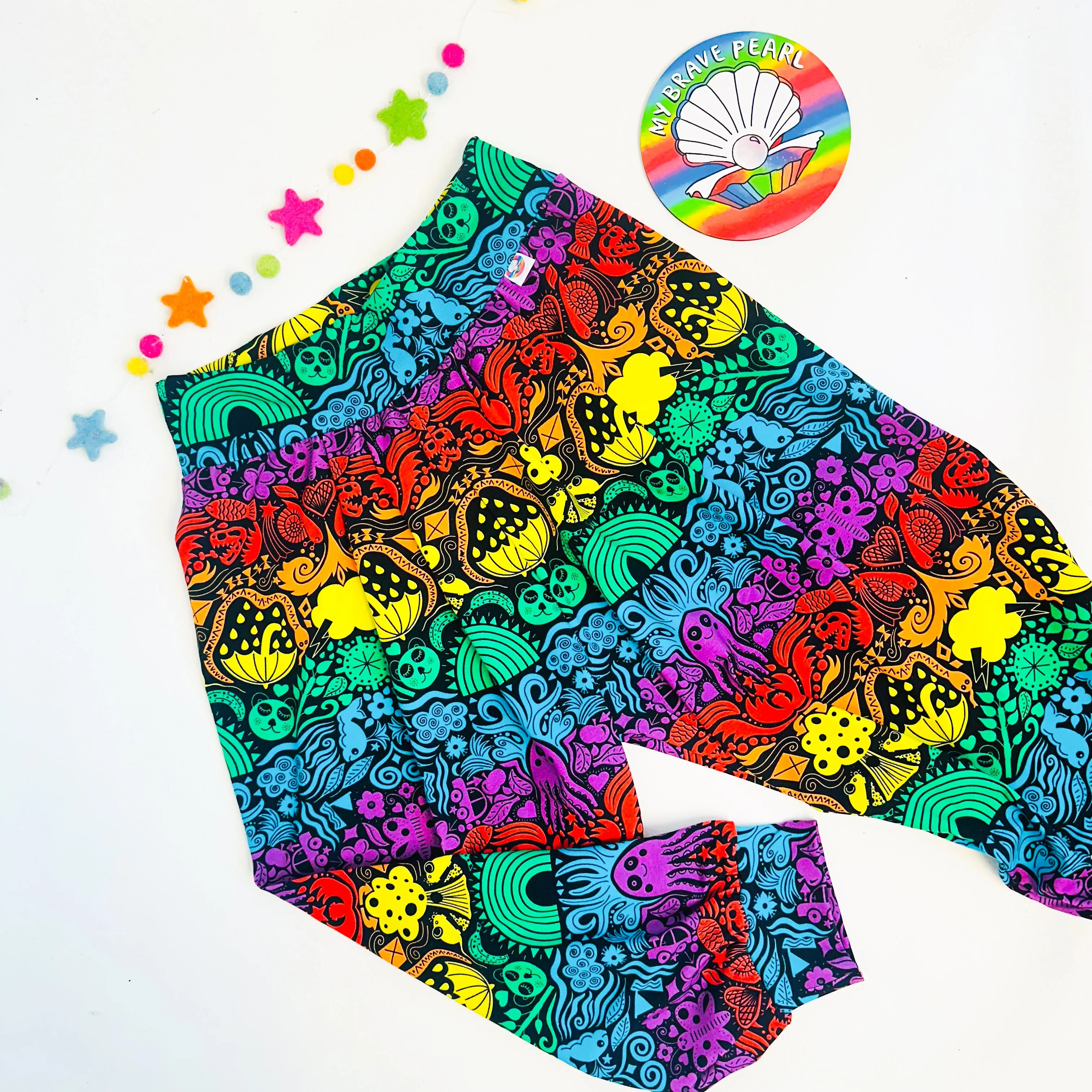 Adults Baggy Capris - Curve Fit
