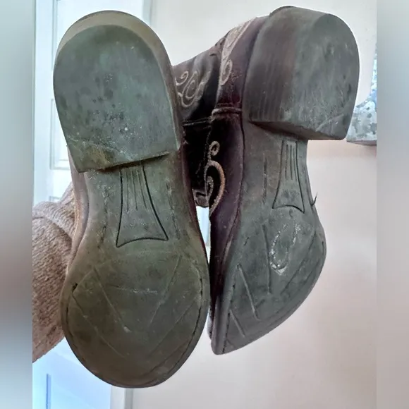 Ariat Cowgirl Boots Size 1