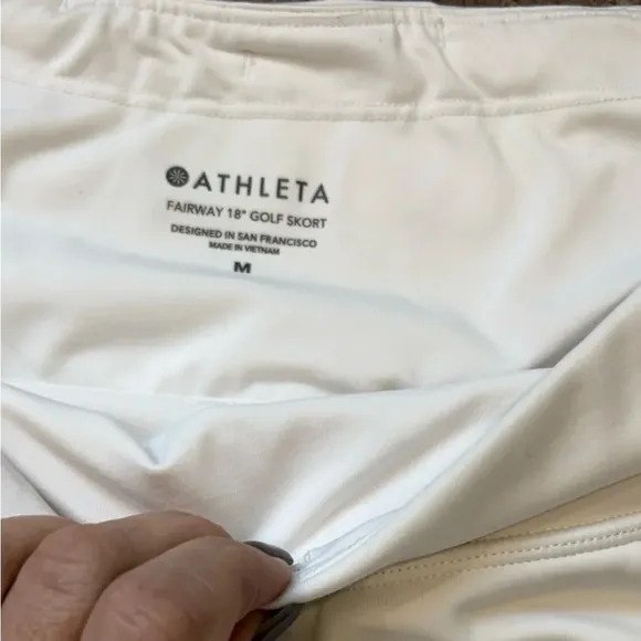 Athleta Women’s Fairway 18’’ Golf Skort in White Size M