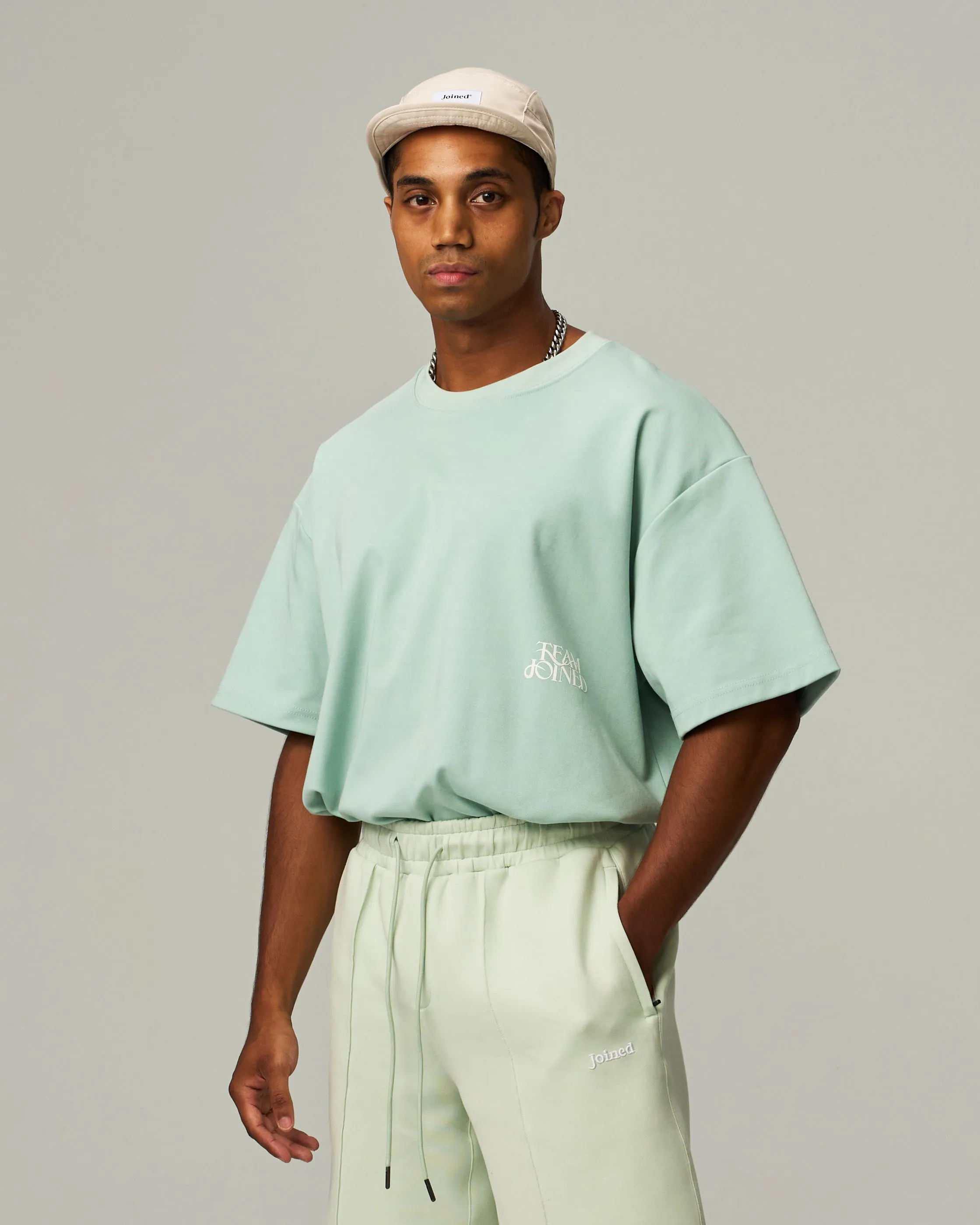 Aura Flock Logo Oversized