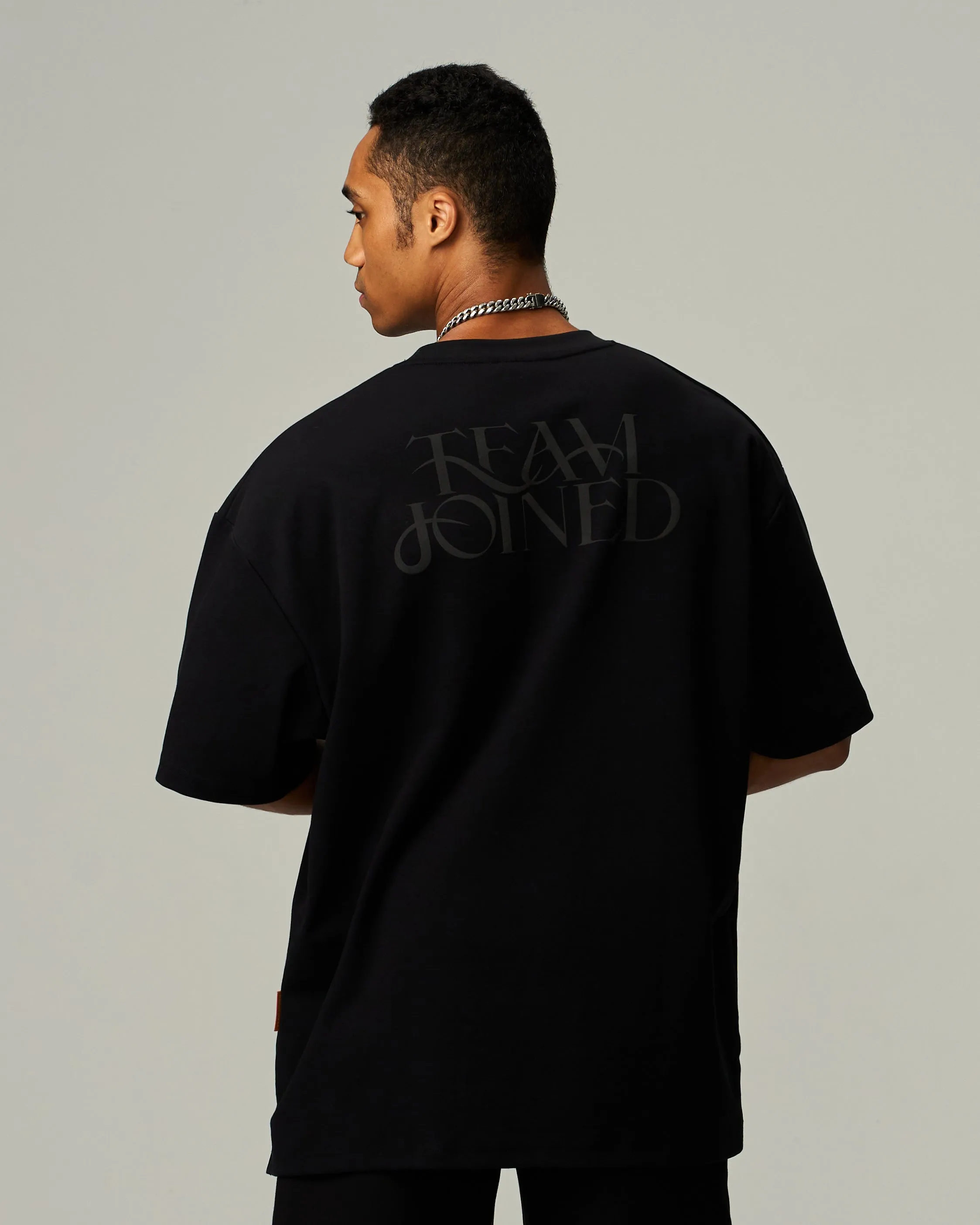 Aura Flock Logo Oversized