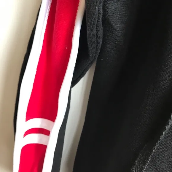 Black Hoodie Jersey Red White Seams Running Jacket NEW