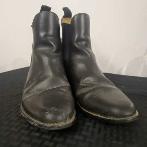 Black Leather Boots 8 1/2