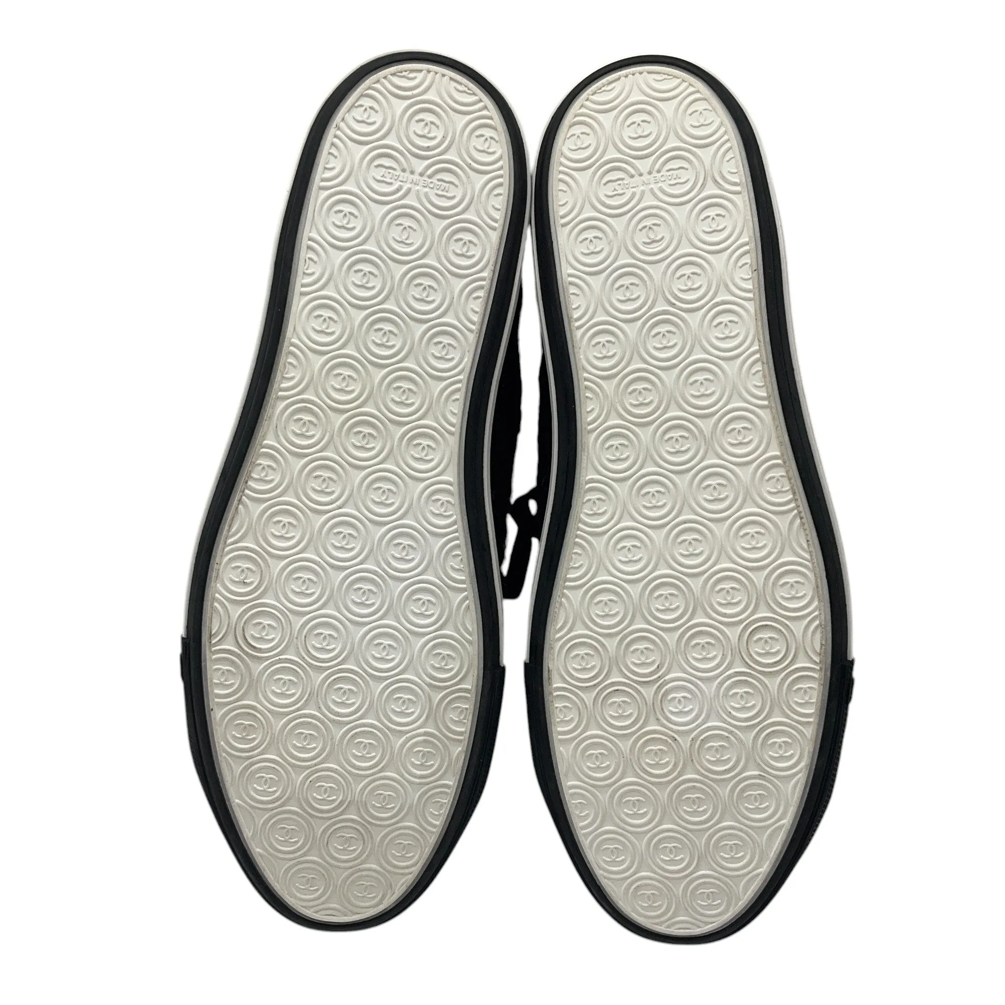 Chanel Black Interlocking CC Logo Tweed and Leather Sneakers