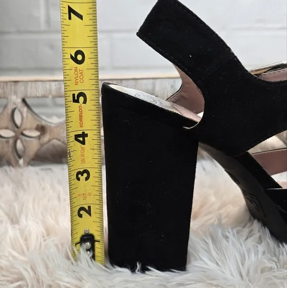 Circus by Sam Edelman Black Velvet Maria Pump size 8.5