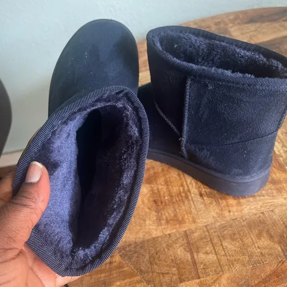 Cold weather boot