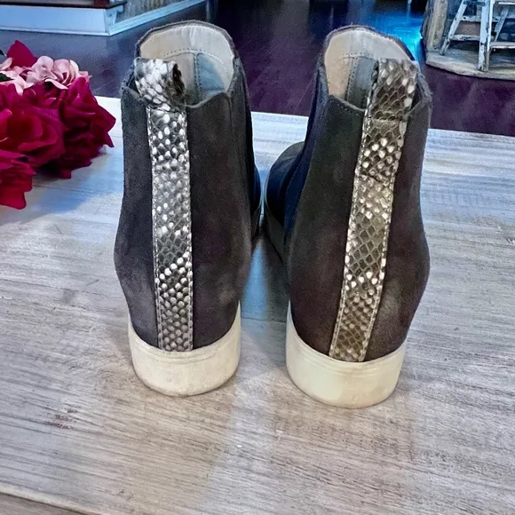 Dolce Vita Anthracite Suede Slip-On Platform High Top Sneaker Women’s 8.5