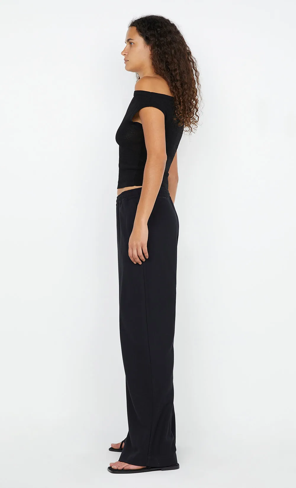 ELANAH KNIT ASYM TOP - BLACK