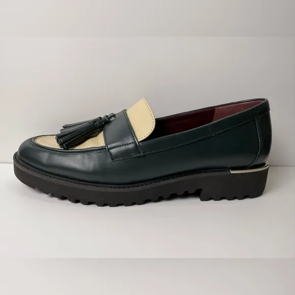 Franco Sarto Carolynn Tassel Loafer Dark Green and Cream Size 9.5