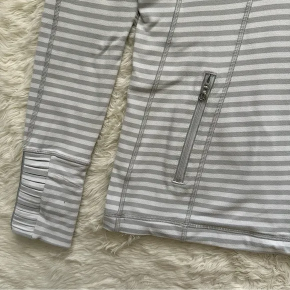 Lululemon Run: Back On Track Pullover Long Sleeve Hooded Stripes Gray White 12