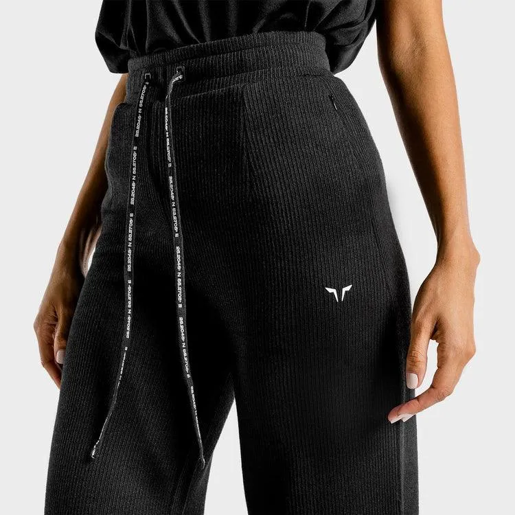 Luxe Wide Leg Pants - Joggingbuxur - Svartar