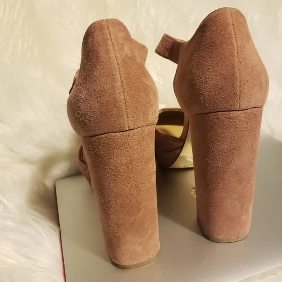 Michael Micael Kors Sierra platform pump