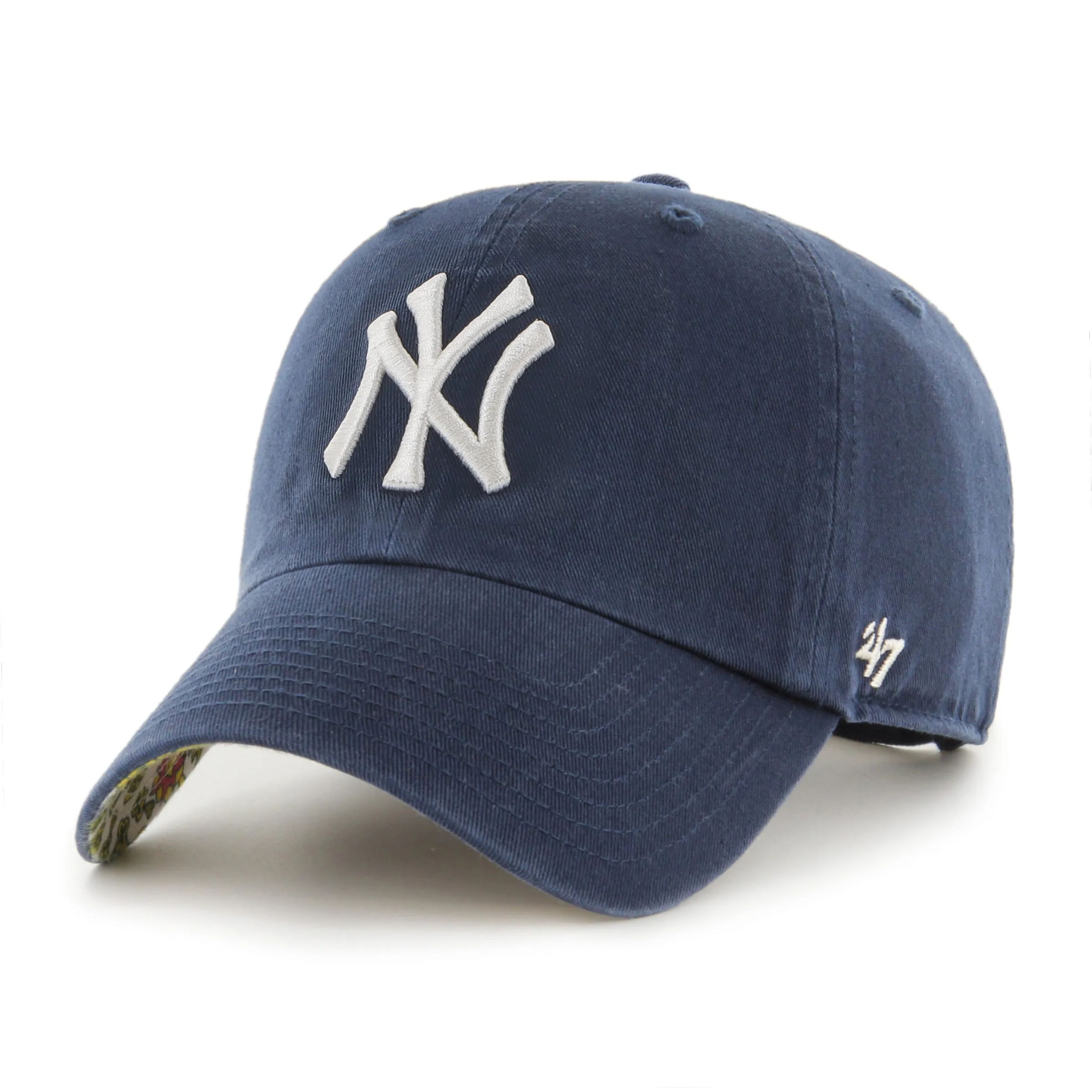 NEW YORK YANKEES TAPESTRY UNDER '47 CLEAN UP