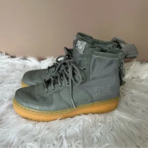 {Nike} SF Air Force 1 Mid Sneakers in Dark Stucco - Women’s 6