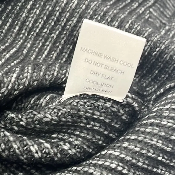 NWOT Stitches &amp; Stripes XS Distressed Charcoal Black V Neck Sweater