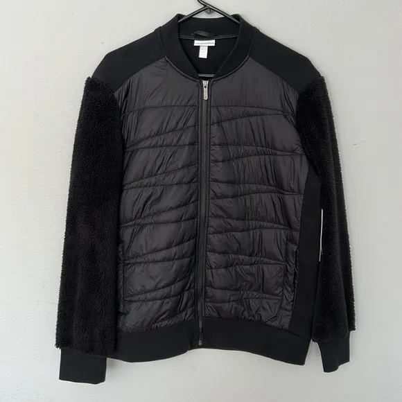 NWT Zella Mixed Media Boxy Quilted jacket. Black, women’s size M. Super cute!