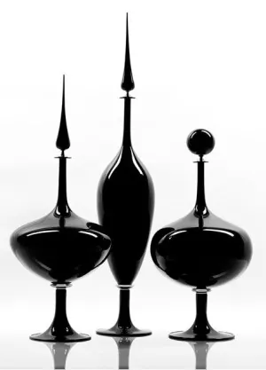Ovale Black Venetian Decanter - Joe Cariati