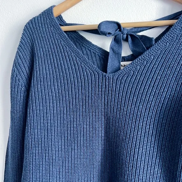 Pact Fisherman Knit Tie-back Ribbed V-Neck Blue Sweater NWOT