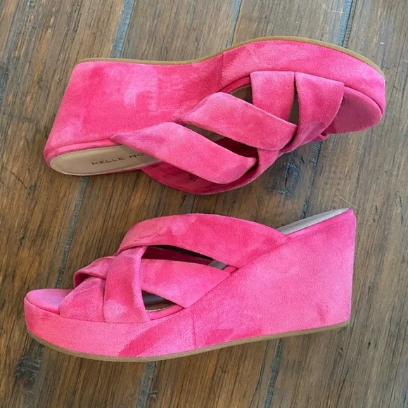 Pelle Moda Wilona Wedge Pink Suede Platform Slip-On Size 7.5 NWT