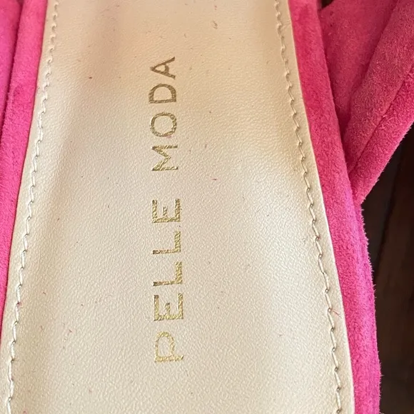 Pelle Moda Wilona Wedge Pink Suede Platform Slip-On Size 7.5 NWT