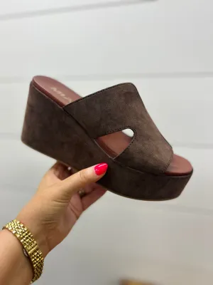Reta Platform Sandal