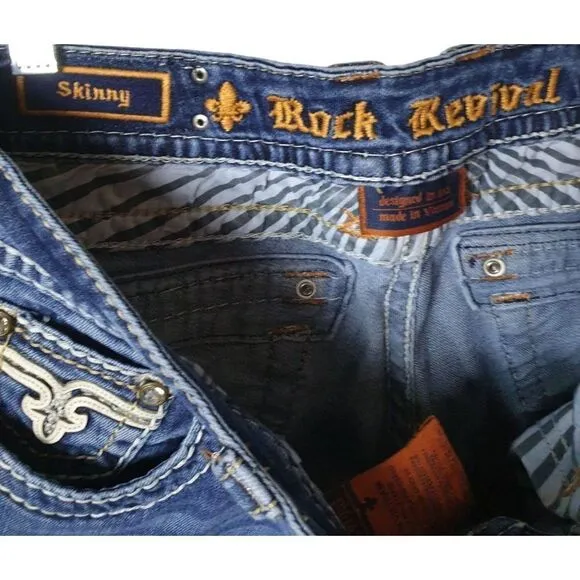 Rock Revival Women's Jen Straight Studded Rhinestone Denim Jeans Size 31 NEW