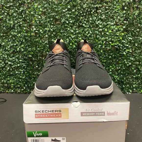 Skechers Relaxed Fit: Slade Breyer - M13