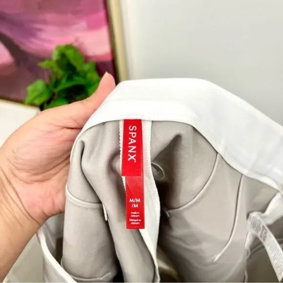 Spanx On-the-Go 6” Shorts with Ultimate Opacity Technology Shorts in White M