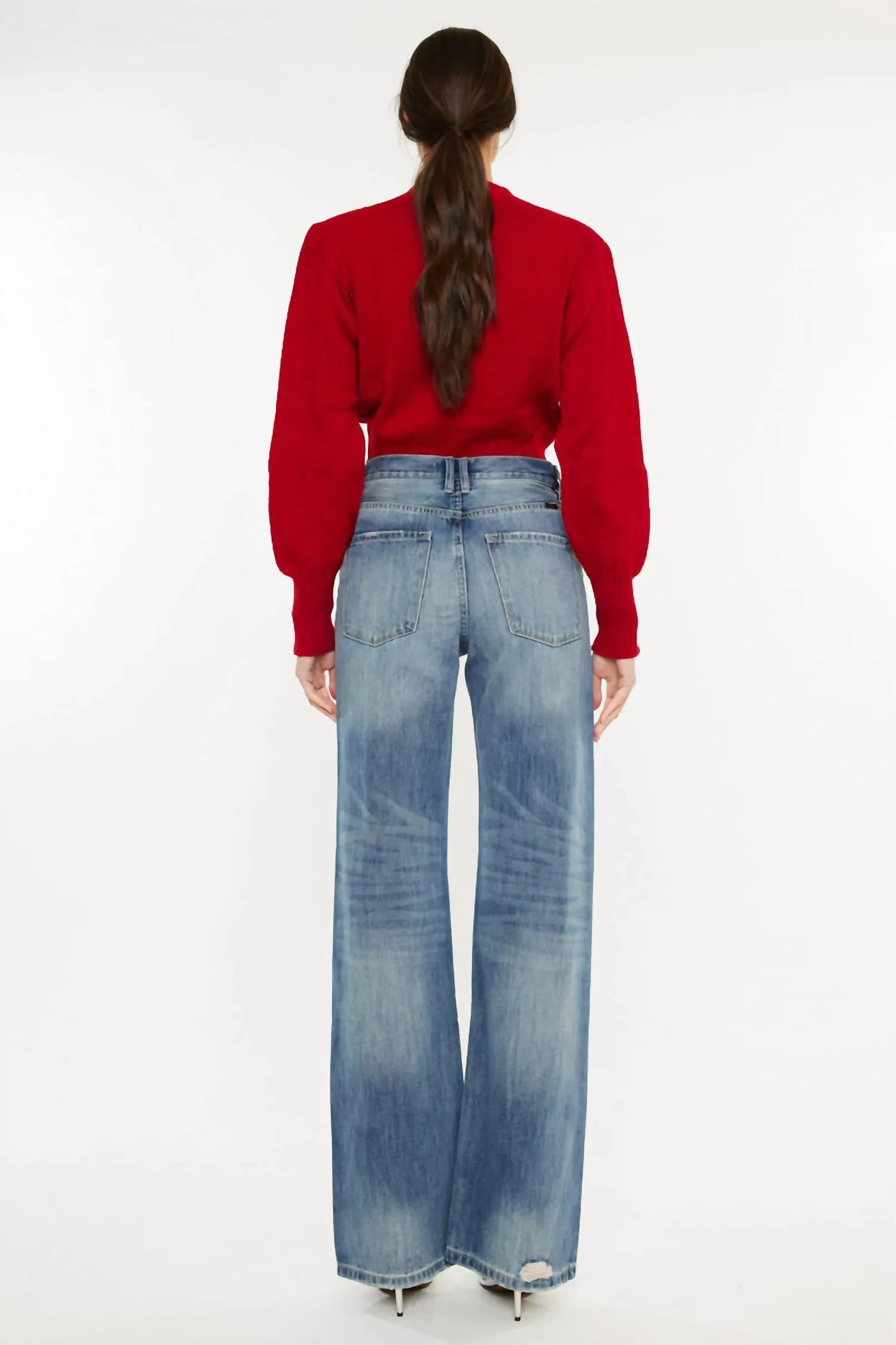 Ultra High Rise 90's Flare Jean In Medium Wash